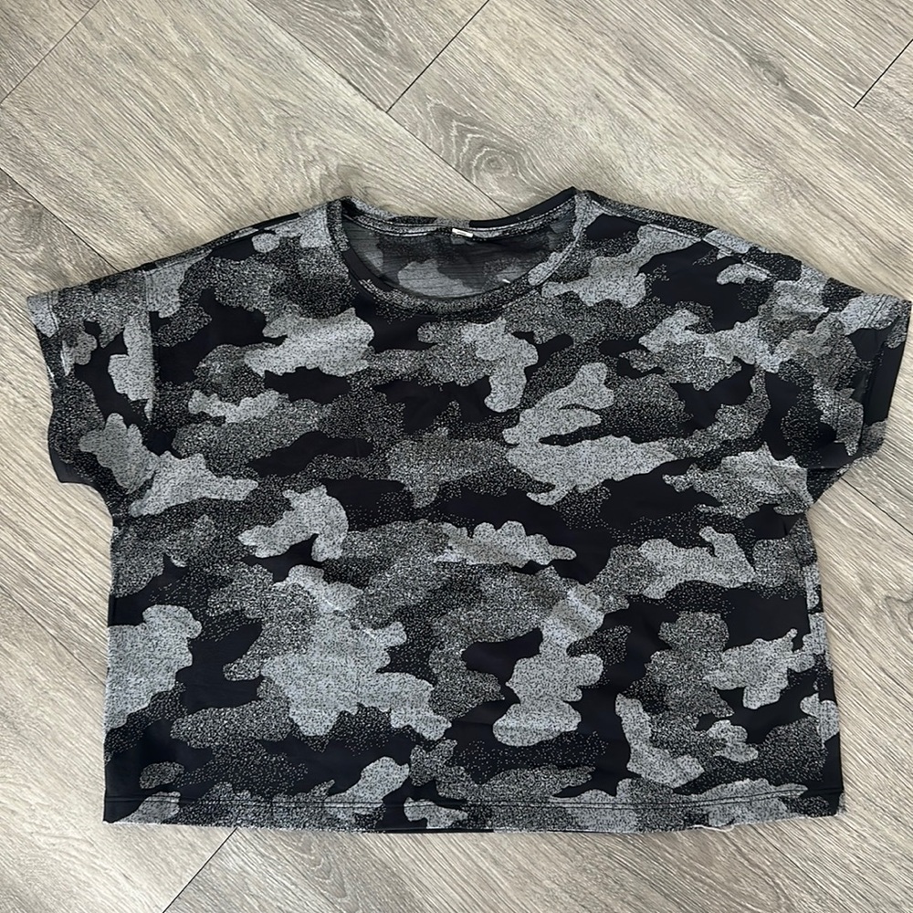 Lululemon Camo Cates Tee